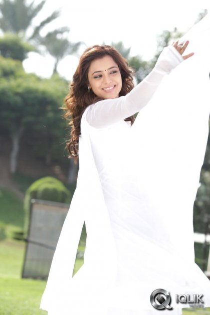 Nisha-Agarwal